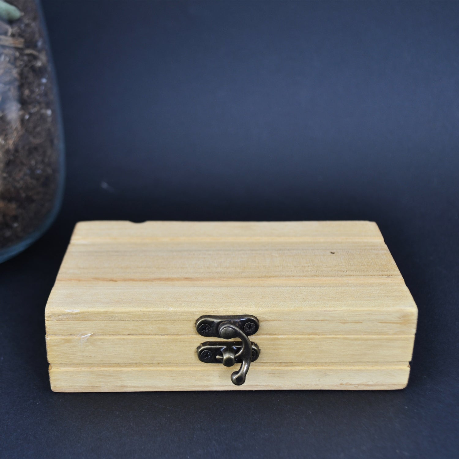 BOÎTE EN BOIS POUR NOEUD PAPILLON - Loup Indigo